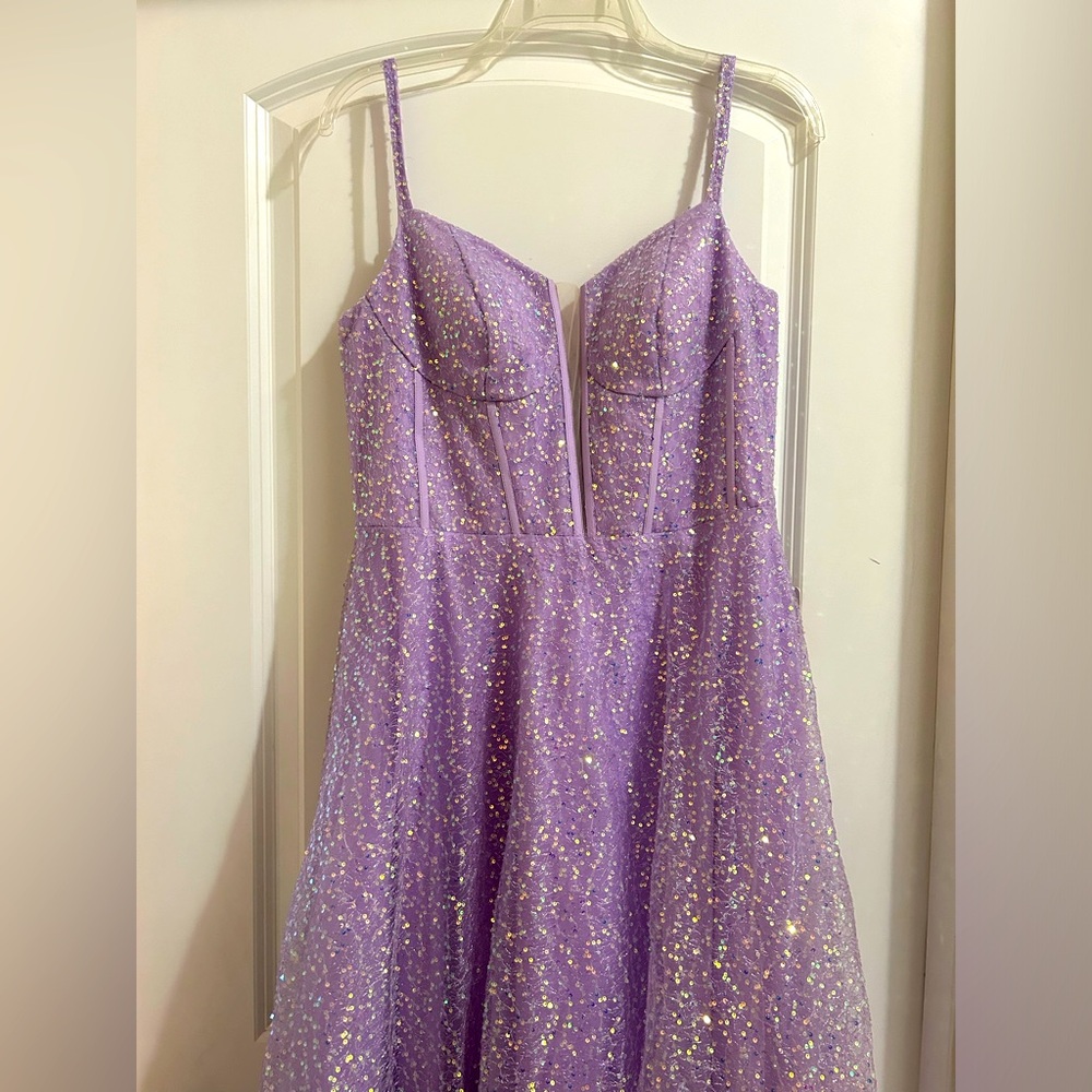 I am selling a lilac prom dress.